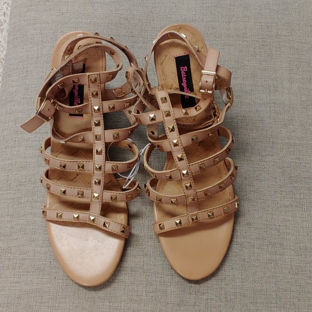 Betseyville sandles